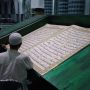 Melihat Lebih Dekat Tradisi Tadarus Al Quran Raksasa di Banyuwangi
