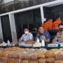 Ungkap Jaringan Pengedar 471 Kg Ganja Asal Aceh, Ditresnarkoba Polda Metro Jaya Tembak Bandar karena Melawan