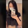 Unggah Mirror Selfie di Toilet Perempuan, Netizen Kecam Tiktoker Popo Barbie