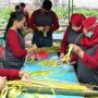 Mahasiswa KKNT 141 UPNVJT Membantu Realisasi RT Keren di Plosokerep Blitar