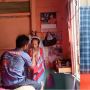 Viral Suami Rawat Istri Sakit Tak Bisa Gerakan Tubuh, Kesabarannya Tuai Pujian