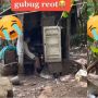 Viral Pria Tua 15 Tahun Tinggal di Gubuk Reot Sendirian, Aksi Baim Wong Bikin Terharu