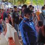 Batam Masuk Puncak Arus Mudik, Penumpang Kapal KM Kelud Sampai Tak Kebagian Tiket di Pelabuhan Batuampar