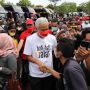 Jemput Pemudik Jateng di Jakarta, Ganjar Pranowo: Sampai Kampung Jangan Lupa Borong Produk Tetangga