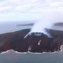 Waspada! Gunung Anak Krakatau Meletus sampai Ketinggian 157 Meter dan Siaga Level 3