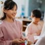 Hukum Memakai Uang Lebaran Anak, Bolehkan dalam Syariat Agama Islam?