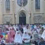 Pelataran Gereja Kayutangan Malang Jadi Tempat Sholat Idul Fitri