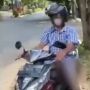 Viral Aksi Meresahkan Pria Sembarangan Pamer Kemaluan Saat Naik Motor, Publik Gercep Lakukan Hal Ini