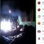 Tak Lazim! Lelaki Ini Main Kembang Api dan Petasan di dalam Kamar, Publik: Bukan Main Pelitnya