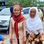 Bestie Banget! Persahabatan Dua Nenek Ini Bikin Warganet Terharu