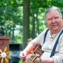 Aktor Sitkom "Friends" Mike Hagerty Meninggal Dunia di Los Angeles