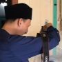 Bukan Uang, Pria Ini Sukarela Jadi Fotografer Gantikan THR untuk Tetangga