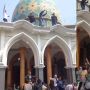 Viral Sejumlah Pedagang Pecel Lele di Lamongan Bagi-bagi Uang dengan Cara Dilempar dari Atas Masjid