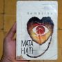 Geliat Cerita Menjelang Keruntuhan Orde Baru, Ulasan Buku Sembilan Mata Hati