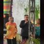 "Kim Jong Un" Tiba-tiba Datang ke Kondangan dan Sumbang Lagu, Netizen: Ternyata Suka Dangdut Juga