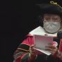 Tangis Megawati Usai Dianugerahi Profesor Kehormatan Dari Soul Institute Of The Arts