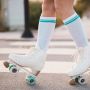 Niat Main Sepatu Roda, Tingkah Wanita Ini Nyaris Jatuh Buat Warganet Tertawa