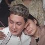 Tangisannya Pecah Usai Ibu Meninggal Dunia, Kiki Farrel Jatuh Pingsan