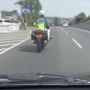 Viral Emak-emak Komentari Polisi Kendarai Motor Masuk Tol, Publik: Ibu Siapa Ini?