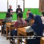 Jadi Guru Tamu, Mendikbudristek Menyapa Murid-murid Bersama Desta