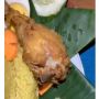Viral Video Ayam Goreng di Nasi Kuning Ada Banyak Belatung, Warganet: Ngeri