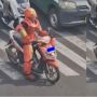 Viral Pengendara Motor Berkostum Iron Man Dapat Pantun Cinta dari Petugas ATCS, Videonya Bikin Ngakak