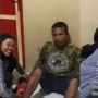 Ayahnya Hanya Miliki Handphone Jadul, Kisah Anak Rela Menabung Demi Belikan HP Bikin Haru