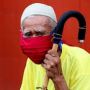 Jokowi Bolehkan Lepas Masker, 5 Kelompok Orang Ini Wajib Pakai