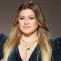 Paham Repotnya Mendidik Anak, Kelly Clarkson Beri 100 Guru Hadiah Liburan