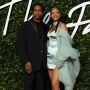 Seperti Rihanna, Ini Tips Glowing untuk Pemilik Kulit Gelap