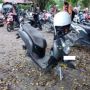 Apes! Parkir Motor di Tempat Kerja, Saat Pulang Kondisi Sudah Dipreteli Ban Beserta Pelek Lenyap