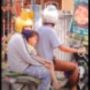 Suami Istri Sulap Sepeda Jadi Mirip Motor, Netizen: Bahagia Itu Sederhana