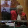 Kasus Mafia Tanah, Nirina Zubir Tantang Riri Khasmita Bicara Jujur di Bawah Sumpah Alquran