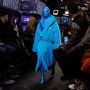 Balenciaga Gelar Fashion Show di Bursa Efek New York, Penampakan Model Bertopeng Viral dan Ramai Dikritik Warganet