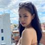 9 Inspirasi Outfit Summer ala Jennie BLACKPINK, Dari Seksi Sampai Imut!