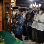 Presiden Jokowi Bertakziah ke Almarhum Buya Syafii Maarif