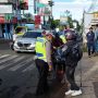Apes! Bikers di Bandung Terpaksa Pulang Sunmori Naik Angkot Gara-gara Sepeda Motornya Disita Polisi