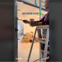 Tegar! Viral Video Wanita Bantu Suami Mengecat Rumah Istri Kedua