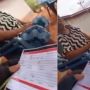 Viral Emak-emak Polos Tolak Paket Lemari Es dari Kurir, Ngotot yang Dikirim Harusnya Kulkas