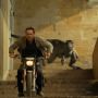 Chris Pratt Menunggang Triumph Scrambler di "Jurassic World Dominion", Hanya Tiga Unit di Dunia