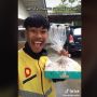 Salut, Kerja sebagai Driver Ojol tapi Tak Lupa dengan Kewajiban Sekolah, Pelajar Muda Ini Banjir Pujian