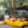 Sembahyang Hari Raya Galungan Usai, Mangir Lor Langsung Diguyur Berkat lewat Hujan