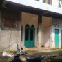 Abdul Qadir Baraja Ditangkap Polisi, Papan Nama Khilafatul Muslimin di Cimahi Langsung Dicopot