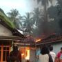 Lansia di Tanggamus Bakar Rumahnya Sendiri, Diduga Depresi