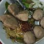 Heboh Ada Celana Dalam dan BH di Panci Bakso Gerobakan, Pedagang: Itu Daleman Istri Kecemplung