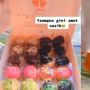 Buka Kotak Donat di Jendela, Aksi Warganet Ini Berakhir Nyesek