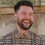 Profil Calum Scott, Penyanyi Asal Inggris yang Kolab Bareng Lyodra