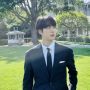 Jin BTS Unggah Foto Terbaru di Depan Gedung Putih, Warganet Banjiri Pujian