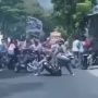 Rayakan Kelulusan, Siswa-siswi SMK di Garut Konvoi dan Geber-geber Motor Sampai Tutup Jalan, Banjir Kecaman