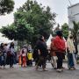 Tukang Nasi Goreng Ini Bersaksi Kedermawanan Eril Saat Takziah di Gedung Pakuan; Pas Corona, Dia Datang Berikan Bantuan
